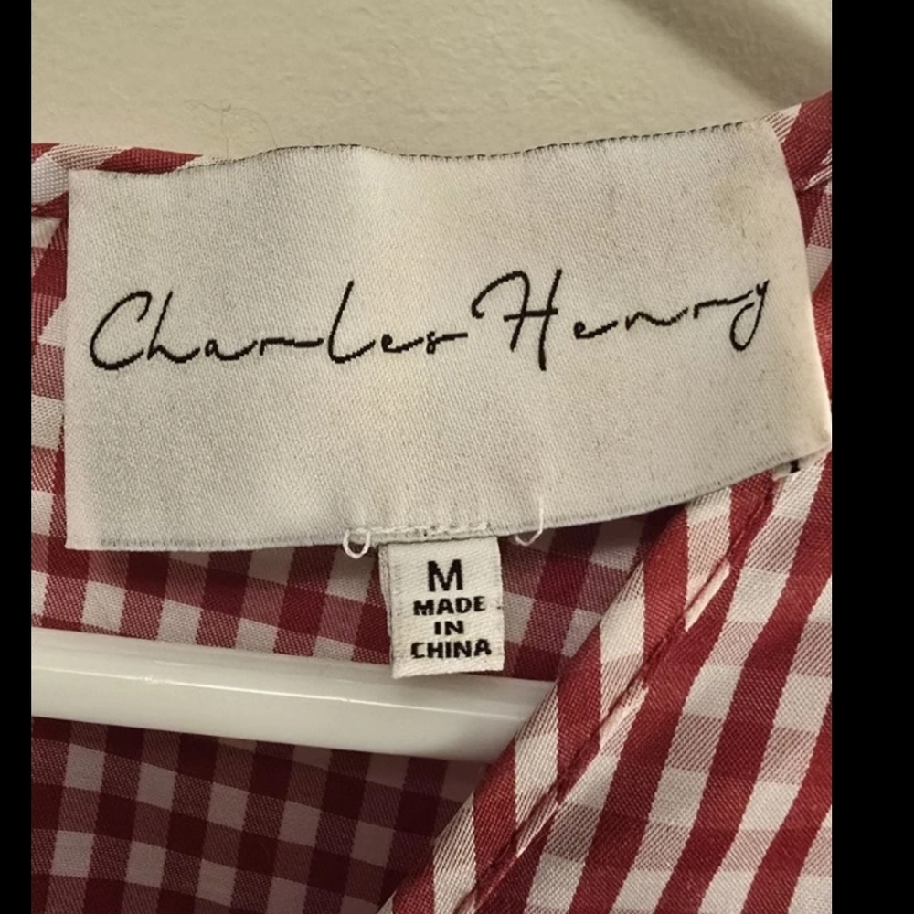 Red & White Gingham Dress with Ruffle Sleeves (Like NEW) Charles Henry. - Picture 6 of 8